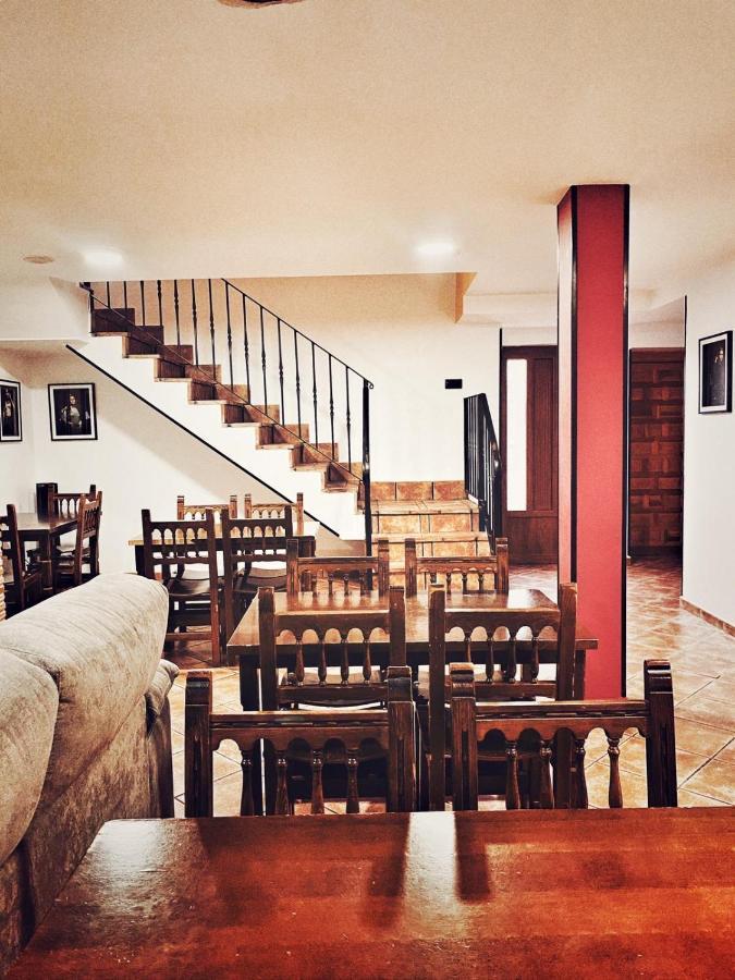 De Sol A Sol Hostel Орнийос дел Камино Екстериор снимка